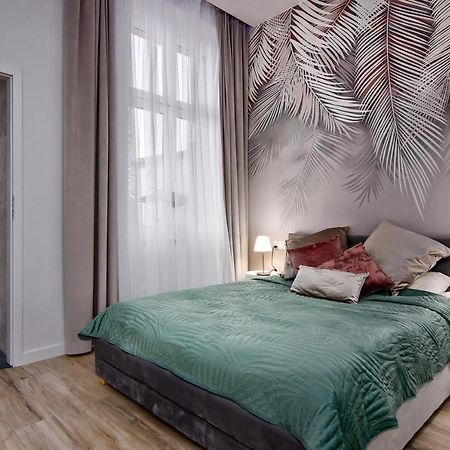 Apartament Bialy Z Jacuzzi クラクフ エクステリア 写真