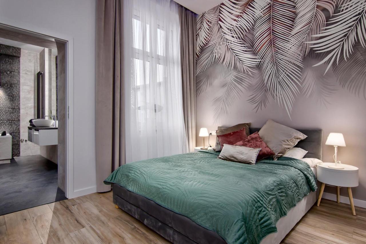 Apartament Bialy Z Jacuzzi クラクフ エクステリア 写真