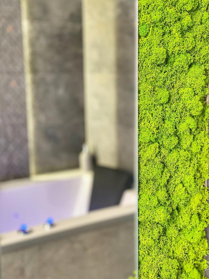Apartament Bialy Z Jacuzzi クラクフ エクステリア 写真
